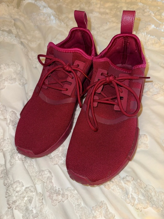 adidas Shoes - Women's Adidas Lightweight Burgundy Athletic Sneakers in decent shape